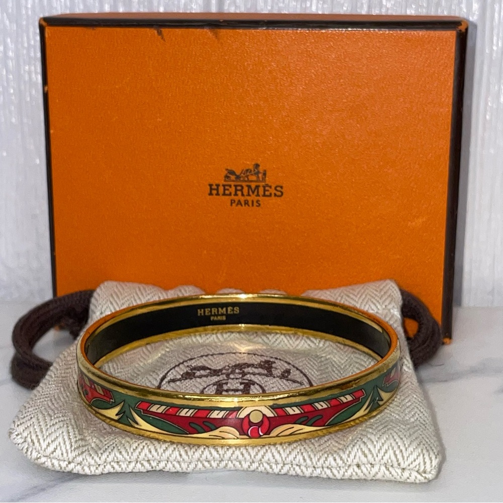 Hermes Enamel Bangle Bracelet!